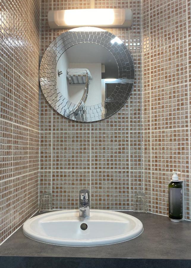 Contact Hotel Le Sud Montpellier Aeroport Parc Expo Arena Mauguio Eksteriør billede