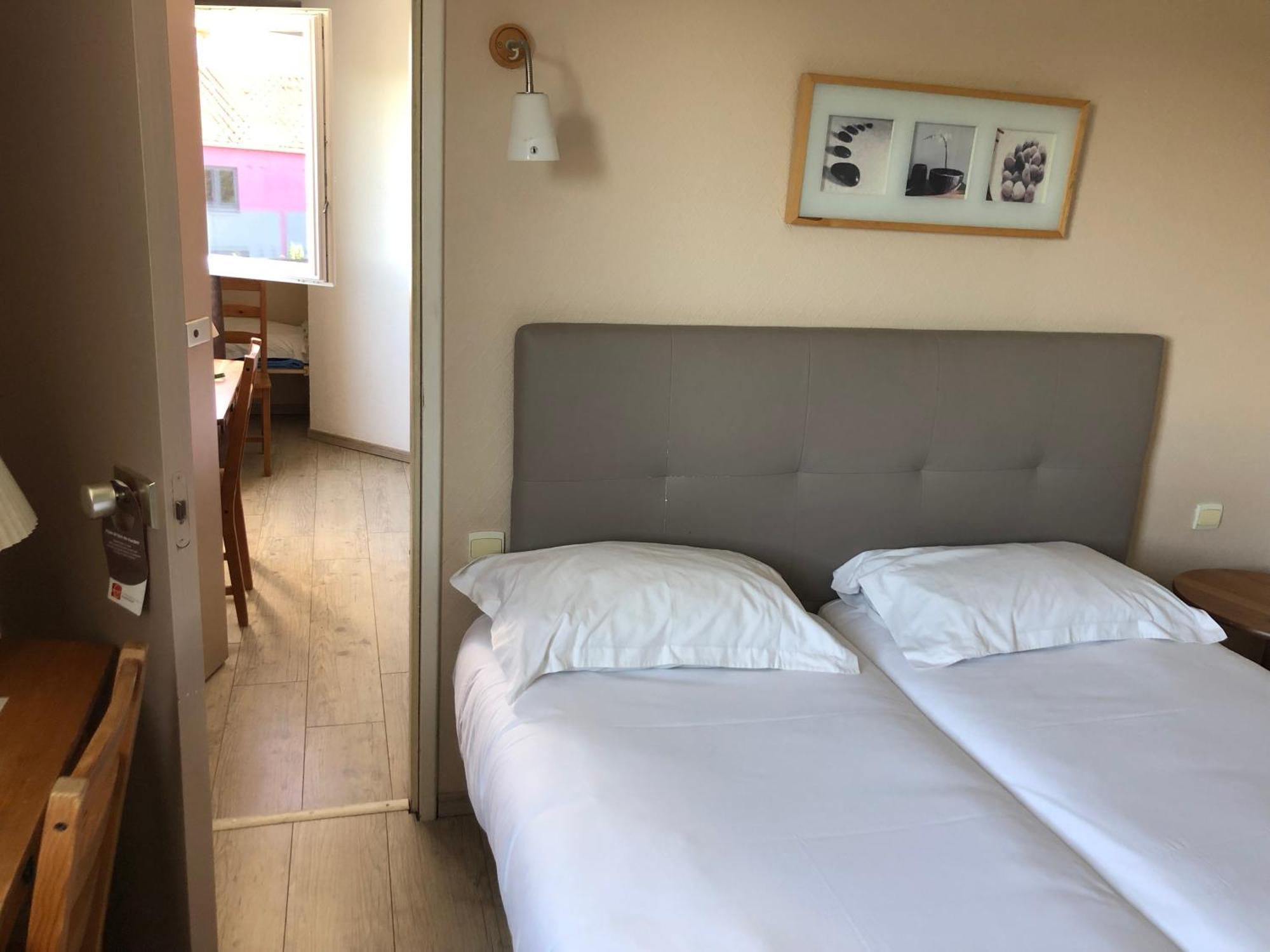 Contact Hotel Le Sud Montpellier Aeroport Parc Expo Arena Mauguio Eksteriør billede